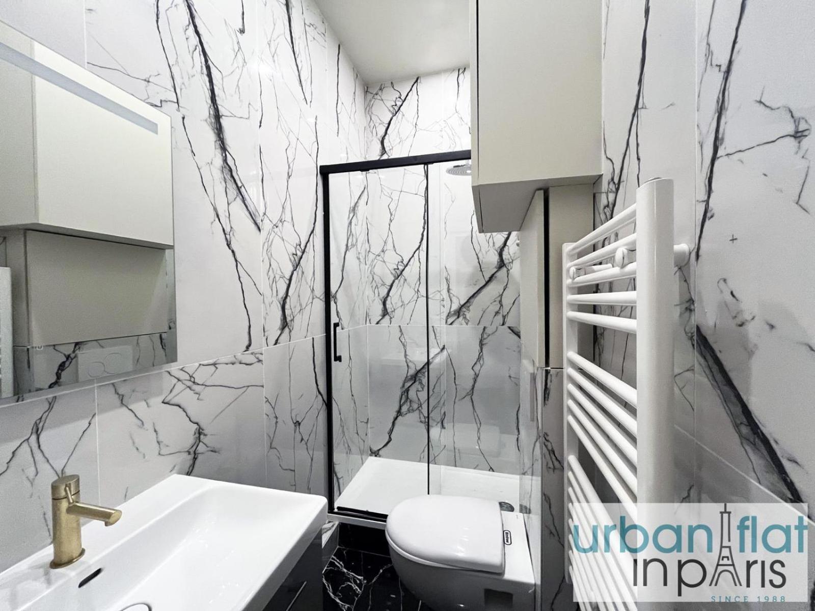 Appartement Urban Flat 188 - Stunning 4 Bedroom Flat In Parijs